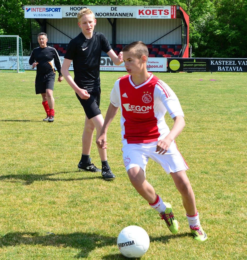 Filename=Fotojobse 300515_293.JPG
Filesize=371KiB
Dimensions=972x1024
Date added=Jun 02, 2015 Fotojobse 300515_293.JPG